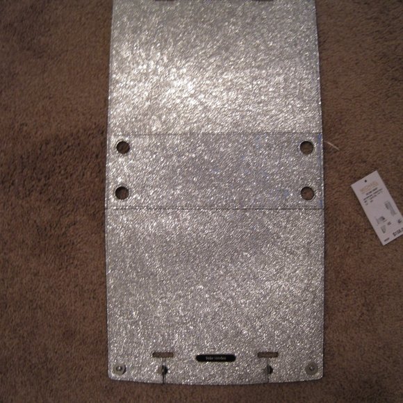 Michael Kors Cover Selma Swap Embossed Beige - Picture 3 of 3